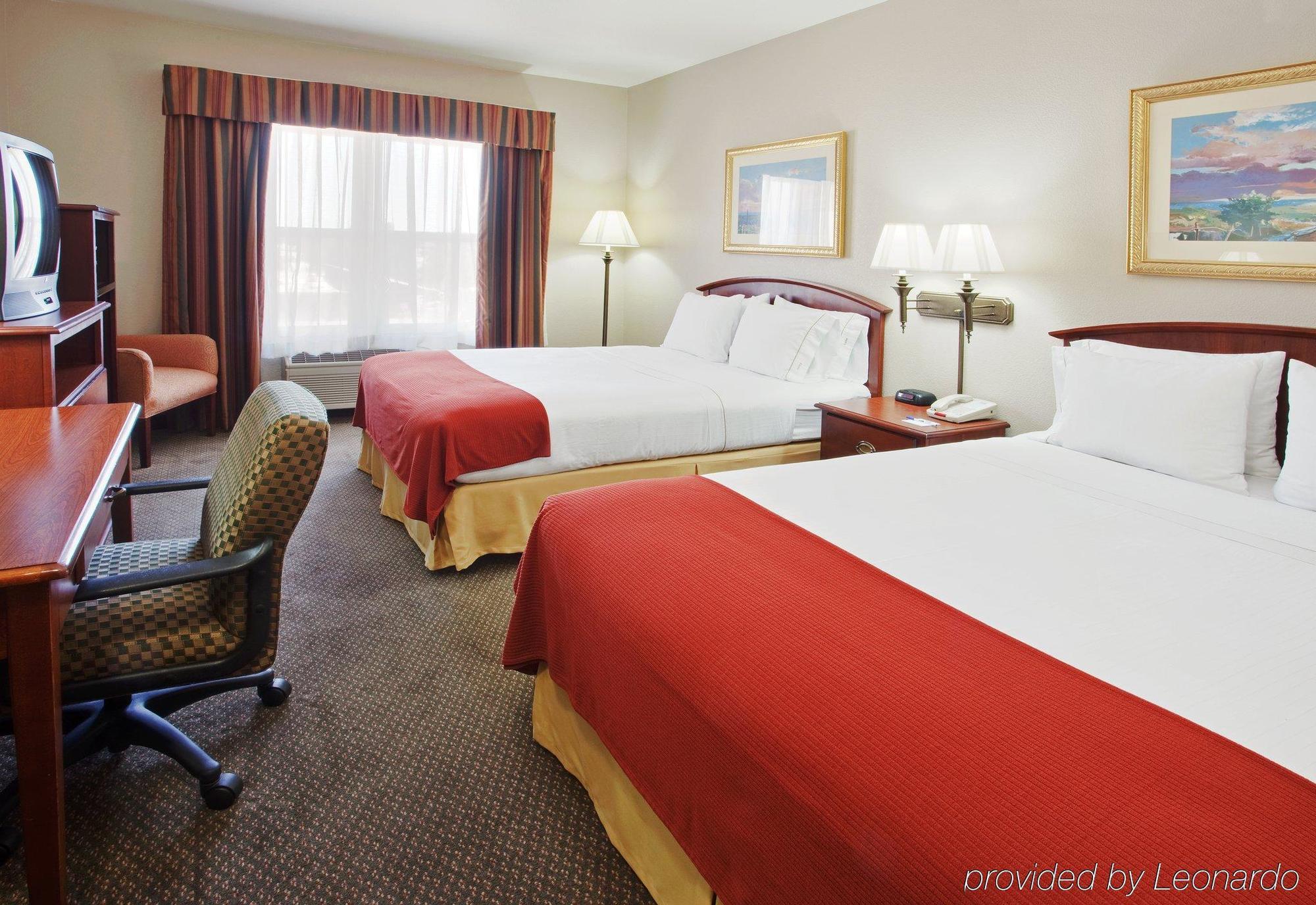 Holiday Inn Express- West Sacramento By Ihg Pokoj fotografie